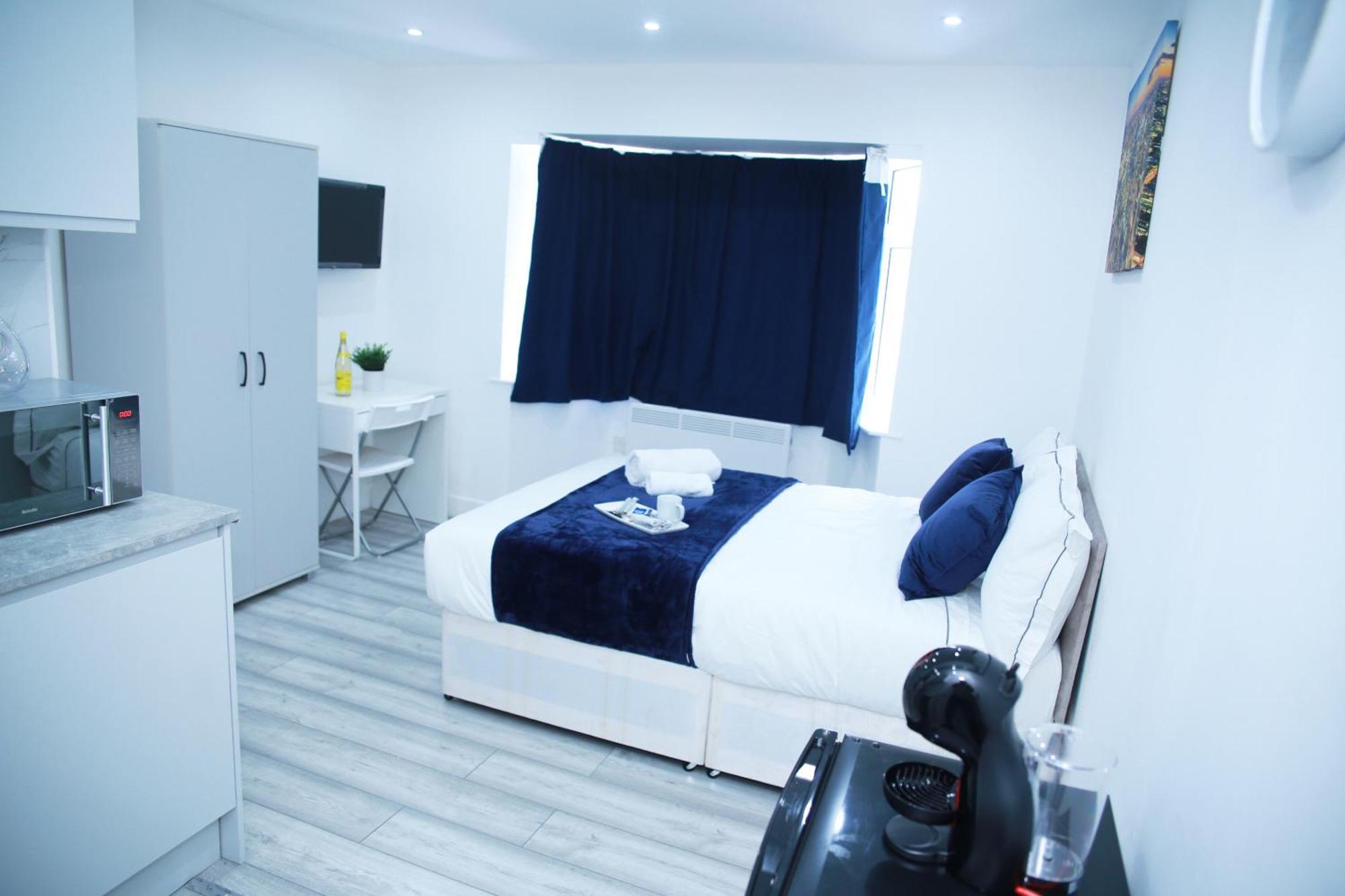 Lovely With Free Parking On Premises. Appartement Londres